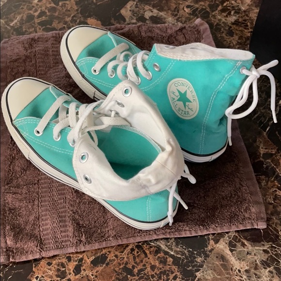 Converse - Picture 3 of 5